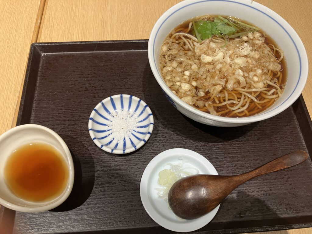 平塚そば吉祥庵ららぽーと湘南平塚店たぬきそば