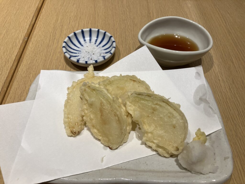 平塚そば吉祥庵ららぽーと新玉ねぎの天婦羅