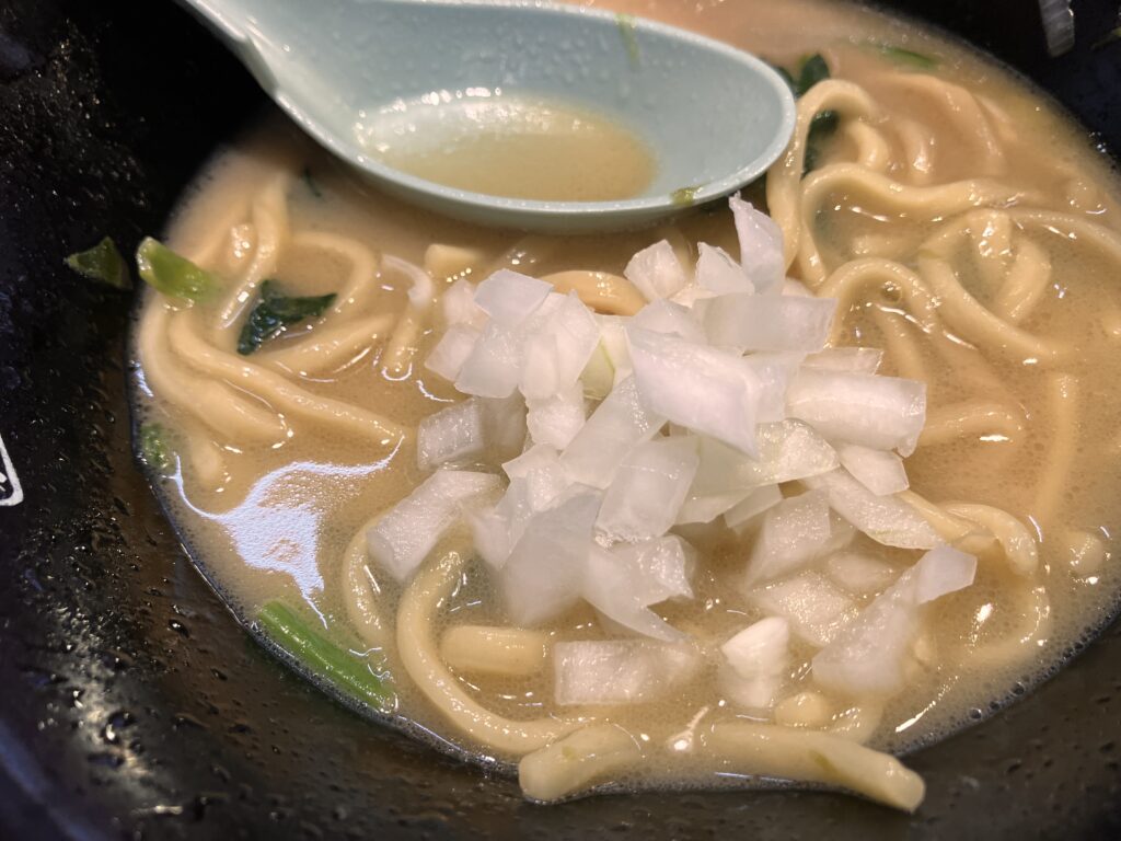 横浜家系ラーメン壱角家玉ねぎ味変