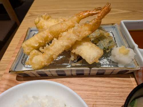 平塚天ぷら食堂ぶぶ天の天プラ