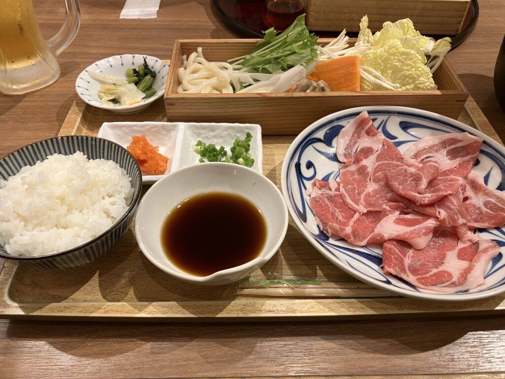 平塚肉ラスカ宮崎肉処平塚霧峰豚しゃぶしゃぶ定食